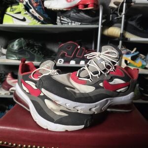 🔥 Hot! Nike React 270 Red and Black Sneakers Size 13